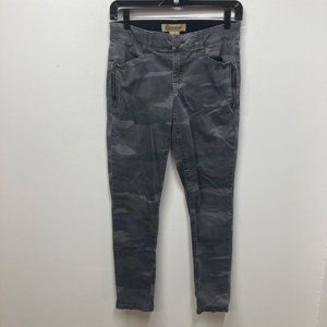 Democracy "ab technology" gray camo print pull on stomach smoothing jean 2